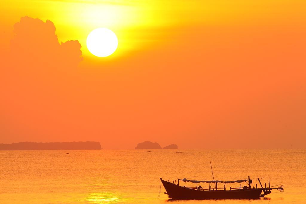 Hotel Lux Ngwesaung Exteriér fotografie