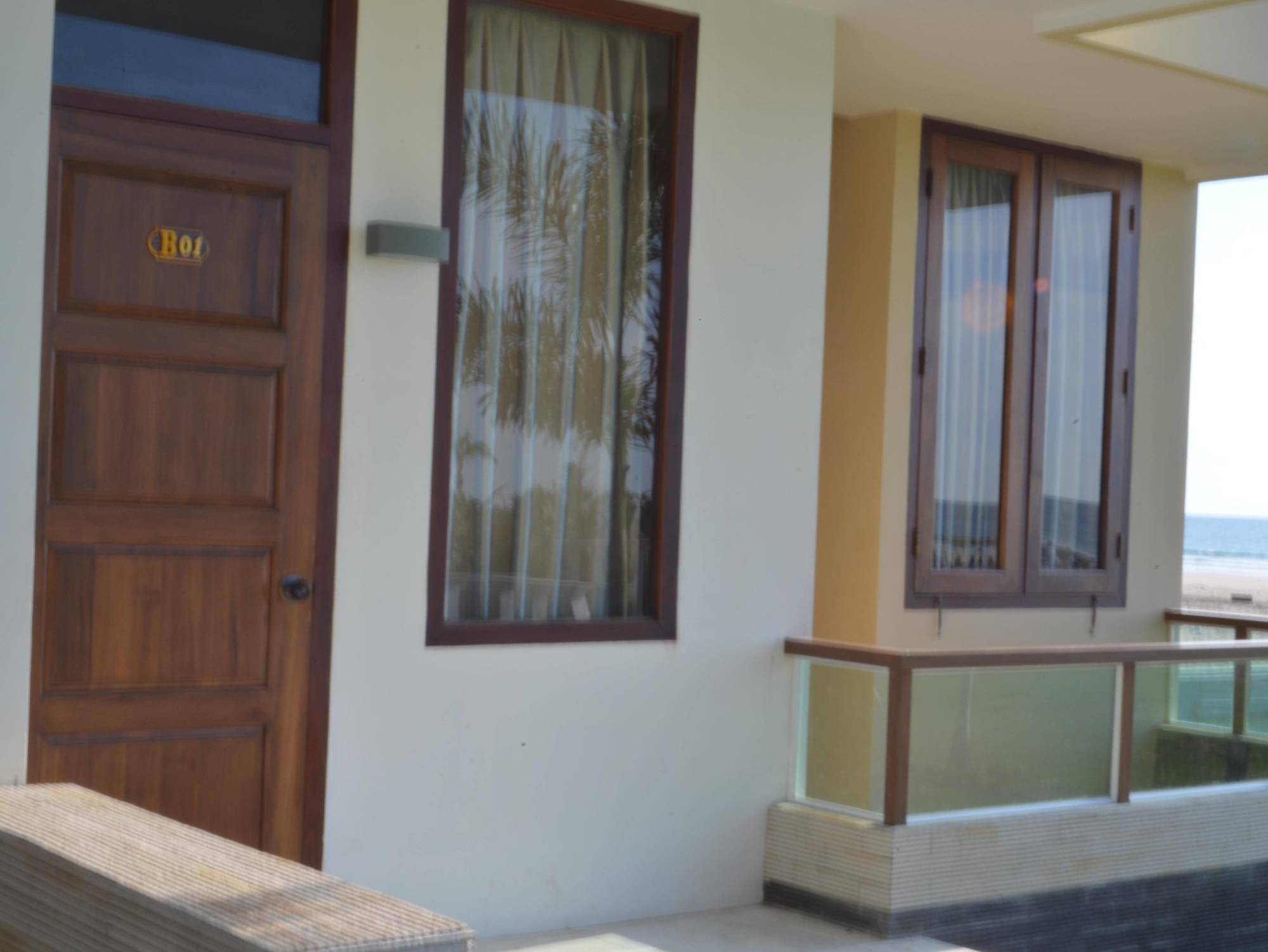 Hotel Lux Ngwesaung Exteriér fotografie